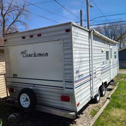 COACHMEN RV 2003  24ft 