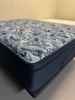 MOVING OUT NEW Mattresses (All Sizes) Must Go