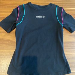 Adidas slim tee (XS)