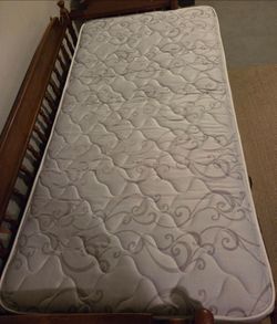 Mattress (twin size)