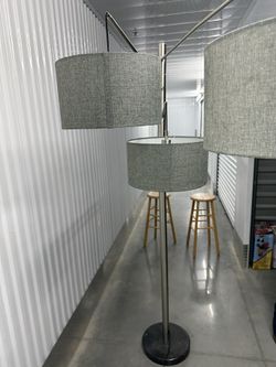 Dangling Lamp