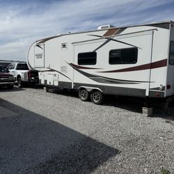 2012 Camper In Good Condition 2 Owner 