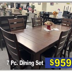 7 Pc Dining set, Comedores 