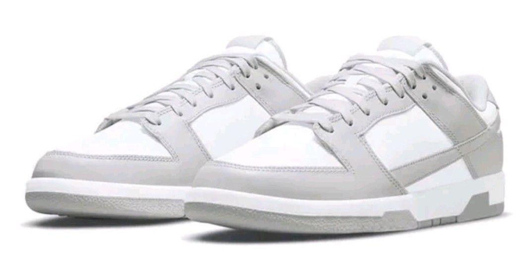 Nike Men size US 8.5/ Women US 10
