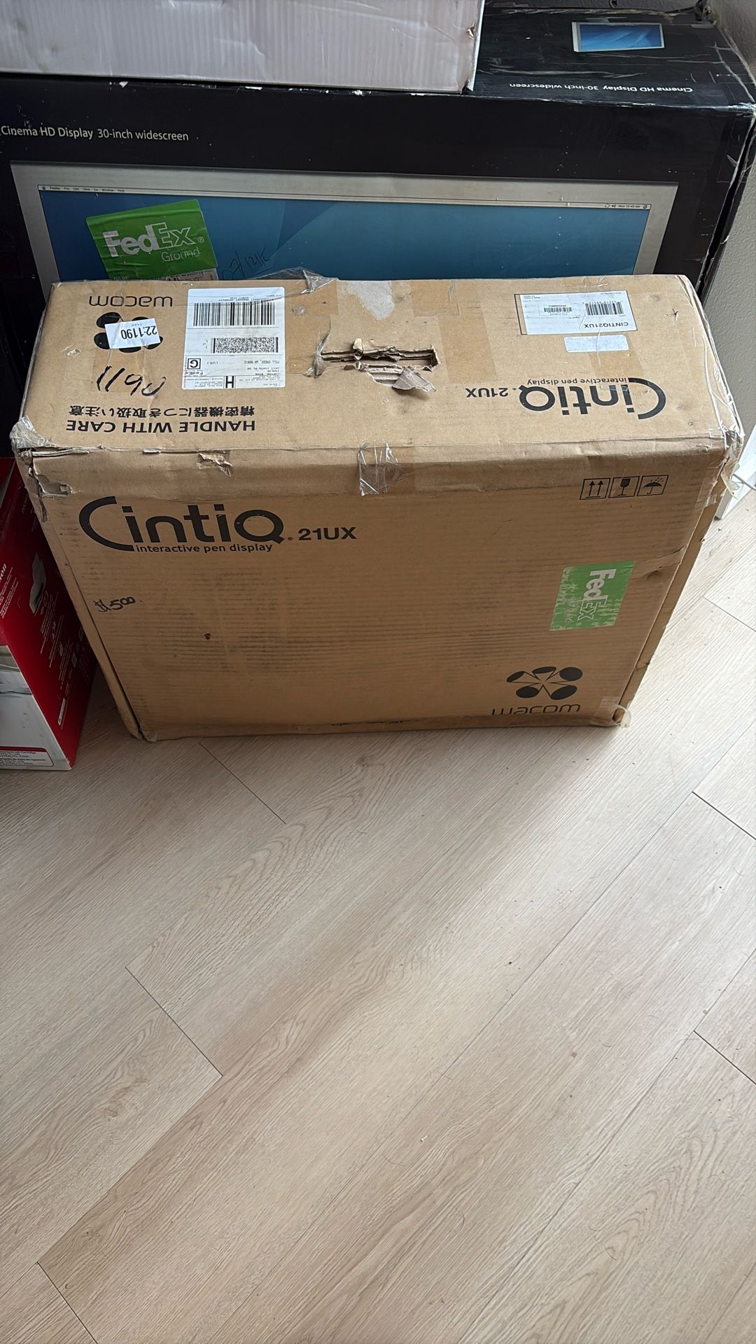 Cintiq 21 Uc Interactive Pen Display