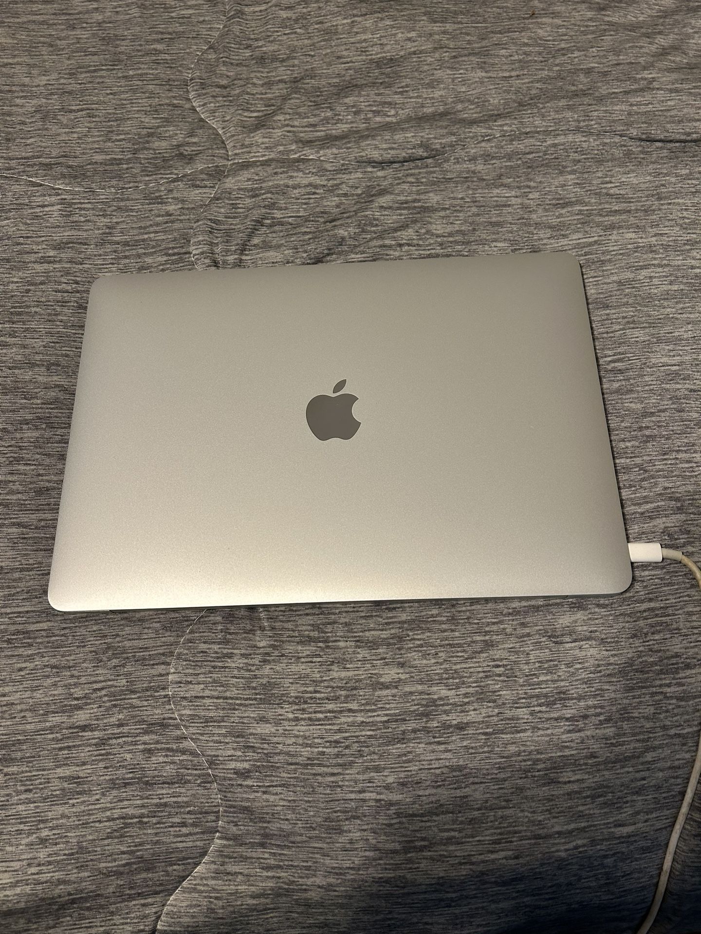 MacBook Pro I5 2017 128gb