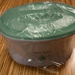 Revlon Spa MoistureStay Paraffin Wax Bath - Unused, Unwrapped Items