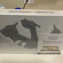 Pokémon Charizard Box New Sealed 