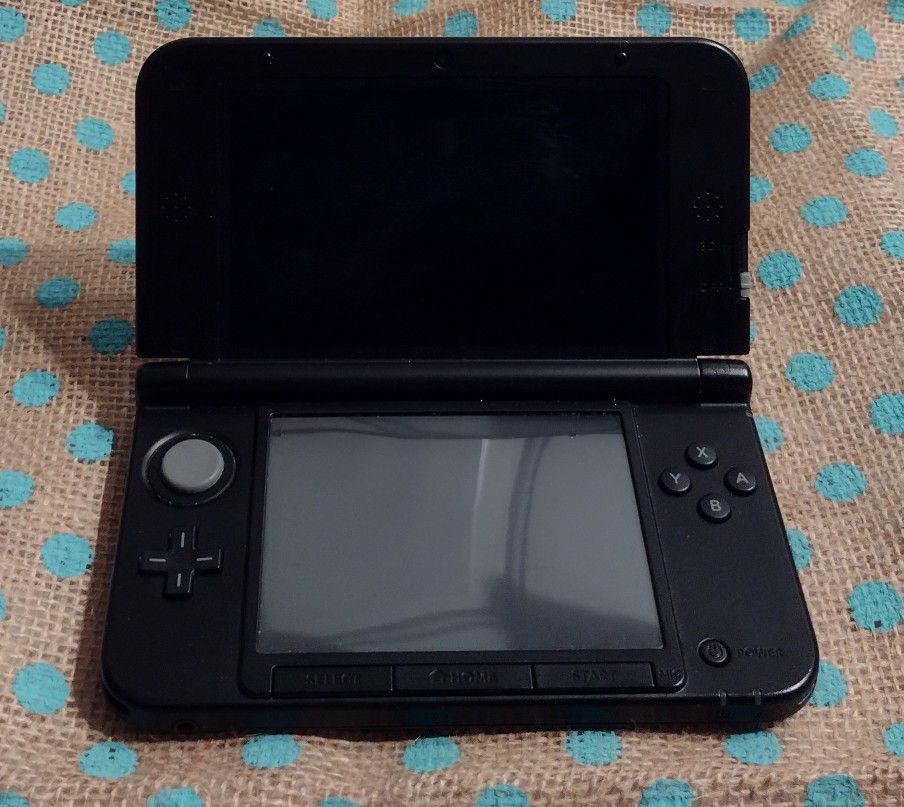 Nintendo 3DS XL Matte Black
