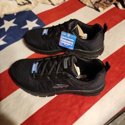 Tenis Skechers Size 10.5 Completamente Nuevos