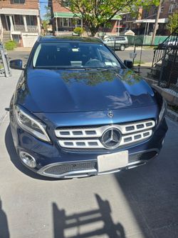 💎 2020 Mercedes-Benz GLA 250 📍 Clean, well-maintained luxury SUV 📊 Mileage: 21,300 miles 💰 Current lease payment: $498/month