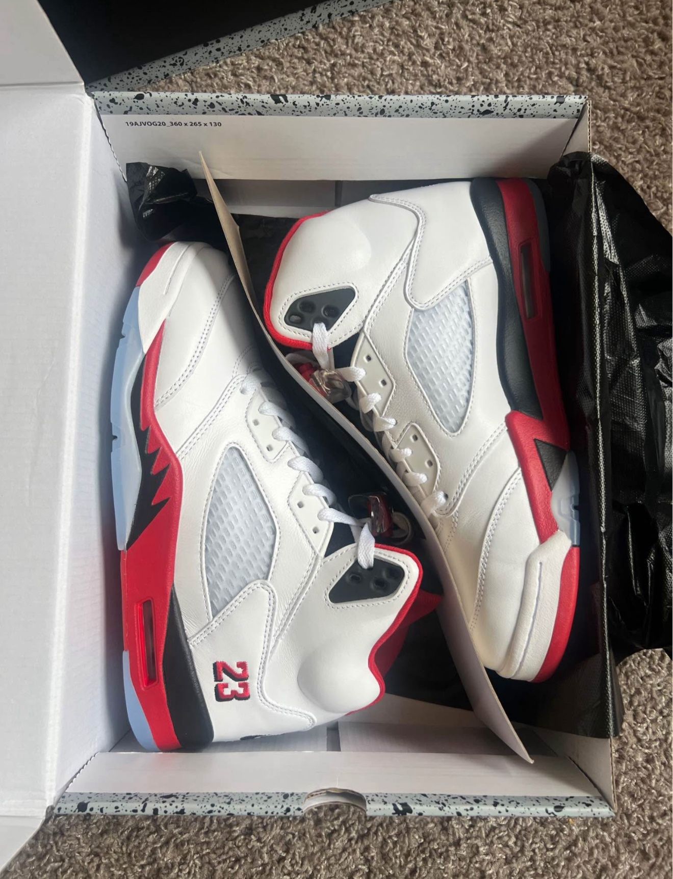 Jordan 5 Fire Red 2025