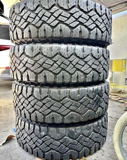275 70 18 Goodyear con 80% de vida las 4
