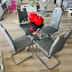 Dining Sets / Juegos de Comedor 