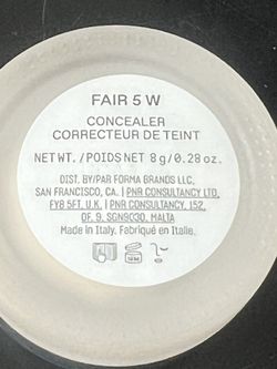 Brand New r.e.m Beauty Concealer