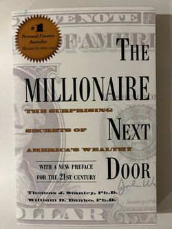 Brand New 《The Millionaire Next Door 》Personal Finance Bestseller Book by Stanley & Danko