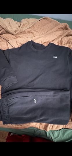 Alo Sweatsuit Large