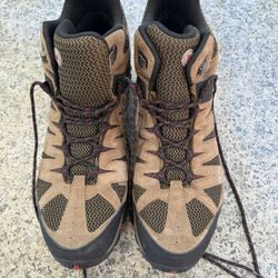 Men’s Merrell Hiking Boots - Size 14