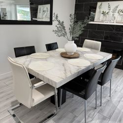 Dining Table And 6 Chairs 