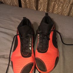 Adidas Don issue 5 Halloween size 12