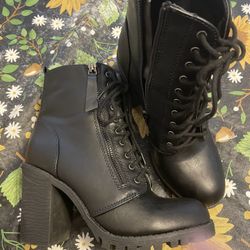 Black Boots Size 8.5