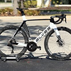 Elves Falath EXP Road Bike 56cm 
