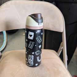 Owala Freesip 32 Oz Good Luck Water Bottle
