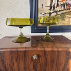 Vintage Pair of Mid Century Modern Italy Peedee Hand Made Green Glass Compotes