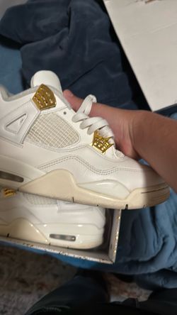 Jordan 4