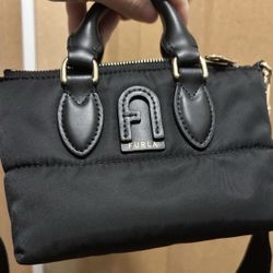 Authentic Furla Mini Crossbody Bag Calypso 