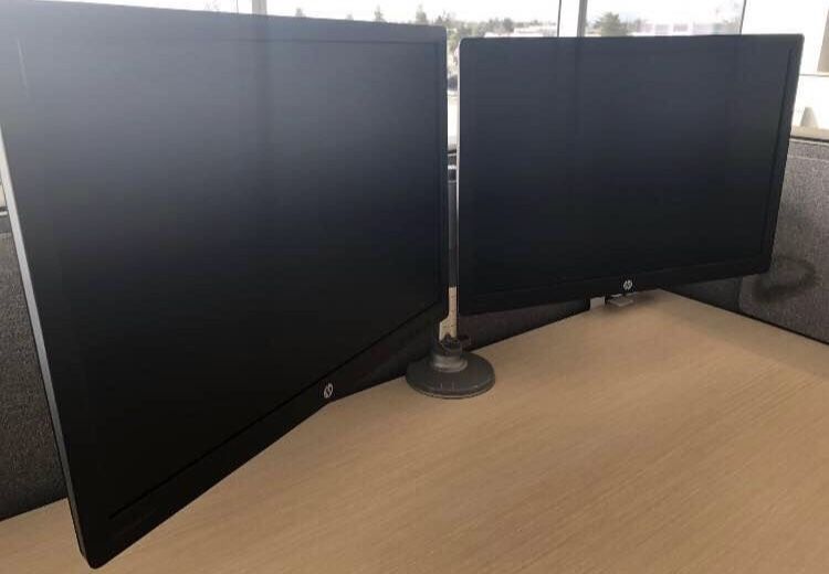 2 HP EliteDisplay E242 24 Inch Monitors with dual mount stand 