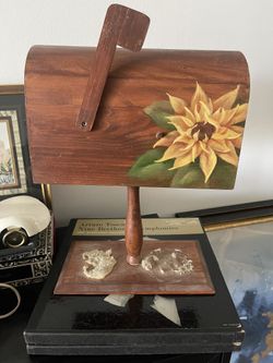 Mailbox Decor