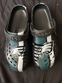 Eagles crocs