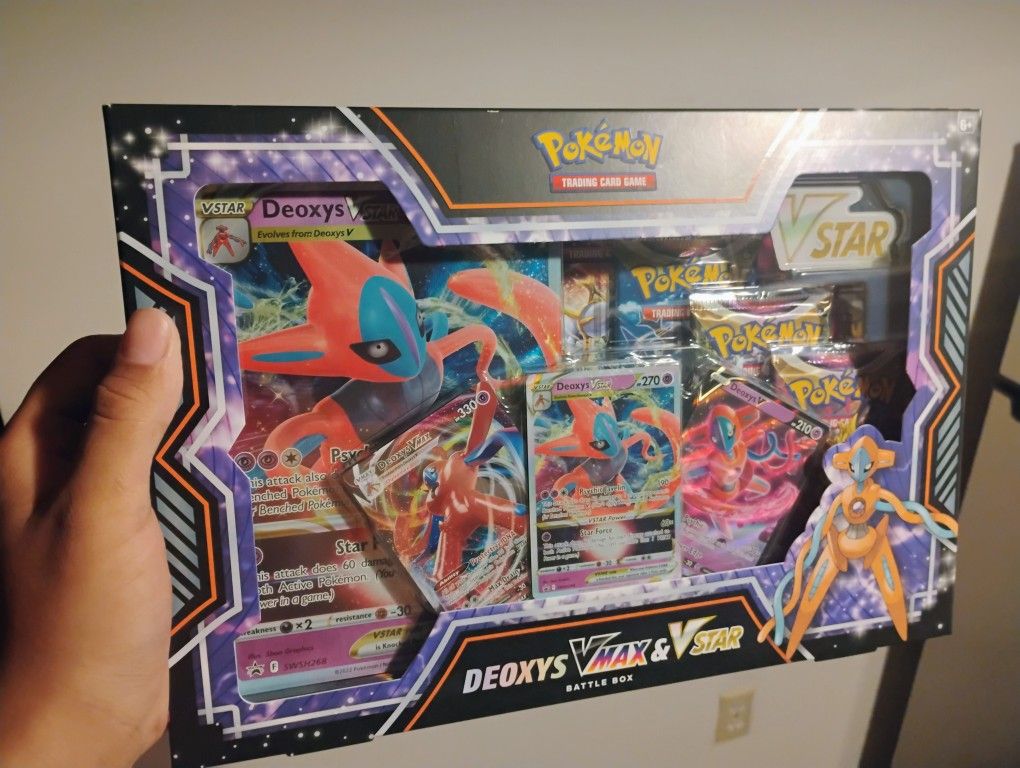 Deoxys VMAX & VSTAR Battle Box