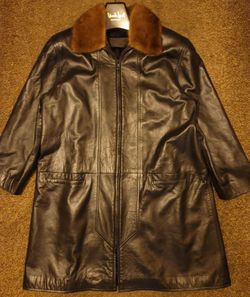 Small Edwards lowell beverly hills women coat