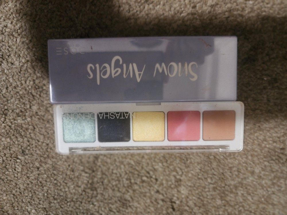 Eyeshadow