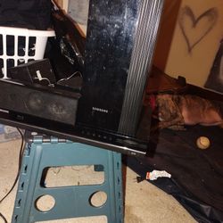 SamsunG Blue Ray Dvd Surrounded Sound 