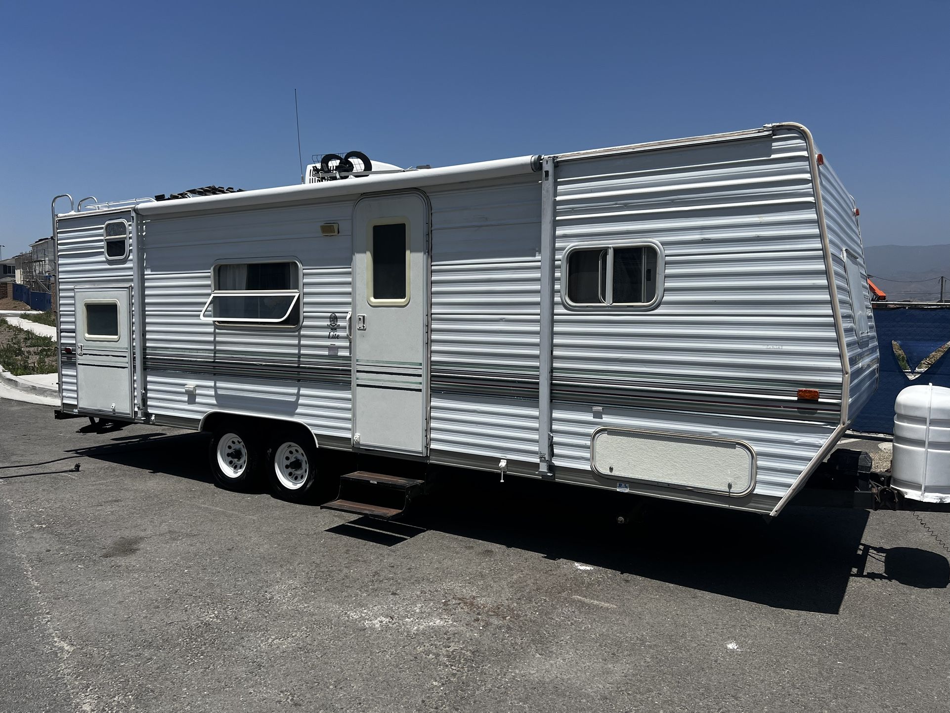 2004 Aljo 26ft