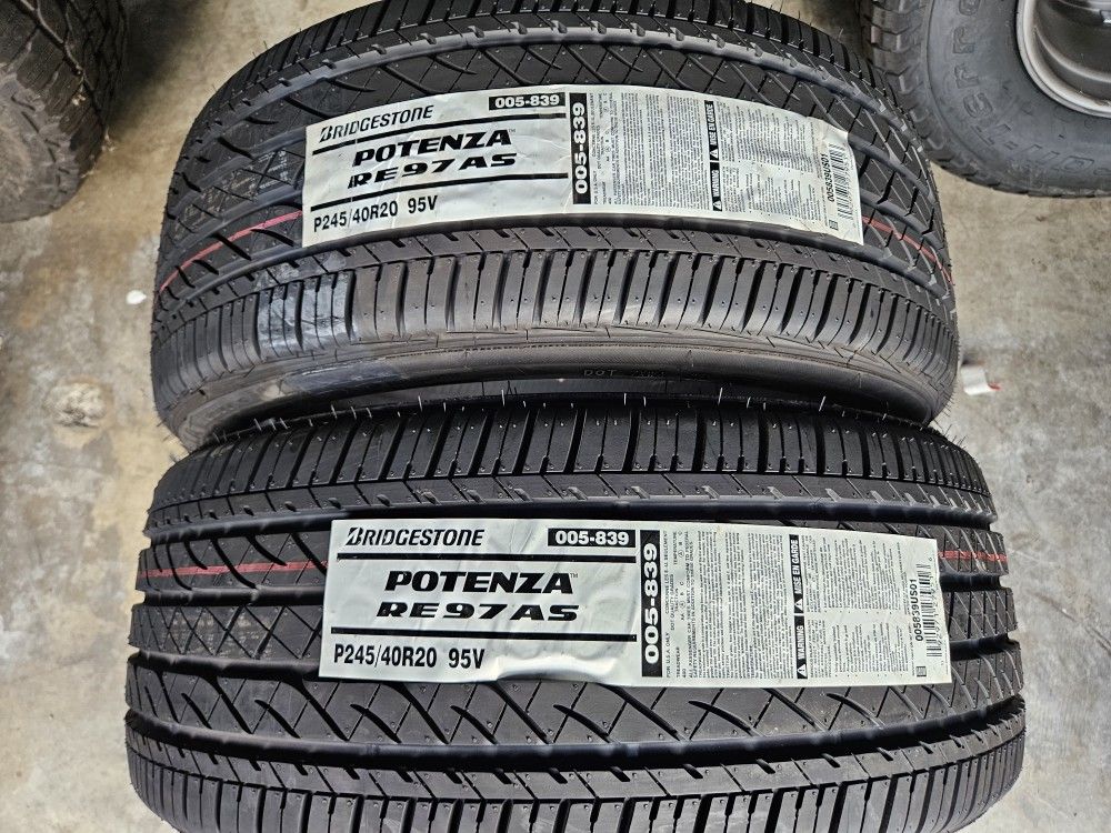 245 / 40 R 20 (2) NEW TIRES BRIDGESTONE