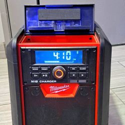 M18 Milwaukee Battery Powered Bluetooth Speaker 