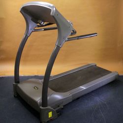 Smooth Fitness 5.25 Treadmill for Sale in San Diego CA OfferUp