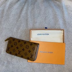 Louis Vuitton Wallet