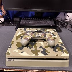 PS4 Slim WW2 Edition 