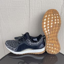 Pre Owned Women Adidas PureBoost X All Terrain Running Shoes Black BY2691Size 7 for Sale in Ventura CA OfferUp