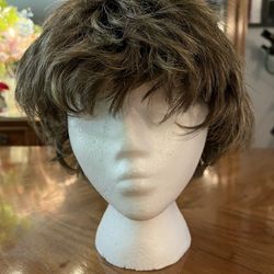 Like New Raquel Welch Brown Women’s Wig