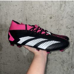  Men’s Adidas Predator Accuracy .2 Soccer Cleats
