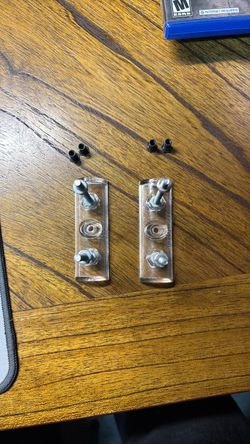 2 Wall Skateboard Mounts