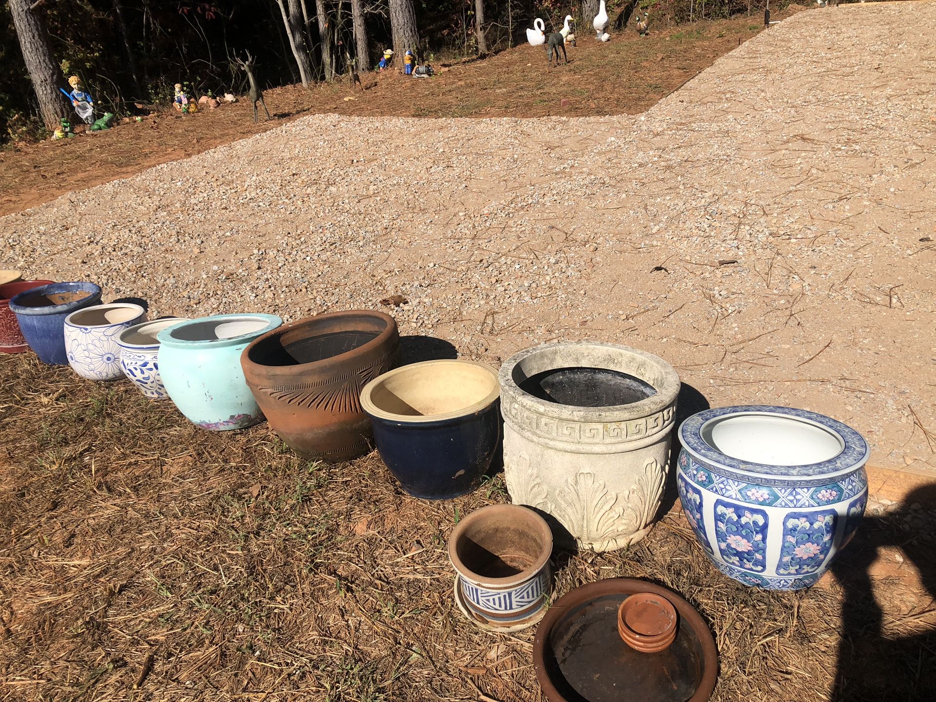 Ceramic Pots- All Sizes