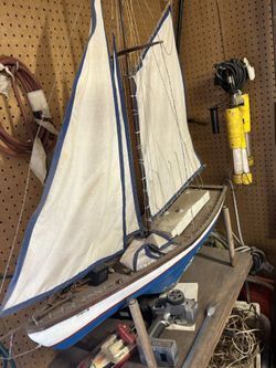 RC Sail Boat