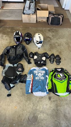 Motocross Gear Lot – Helmets, Jerseys, Pads